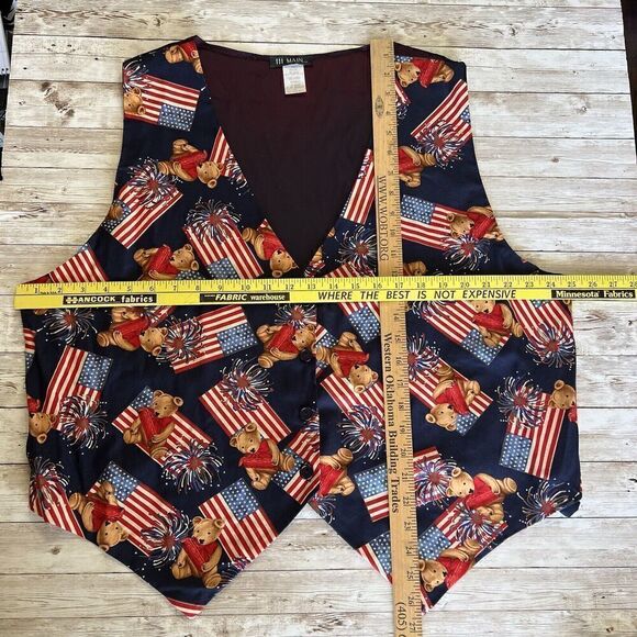 111 MAIN Vest Size 2X 4th Of July Teddy Bear USA American Flag Fireworks EUC - Picture 2 of 12